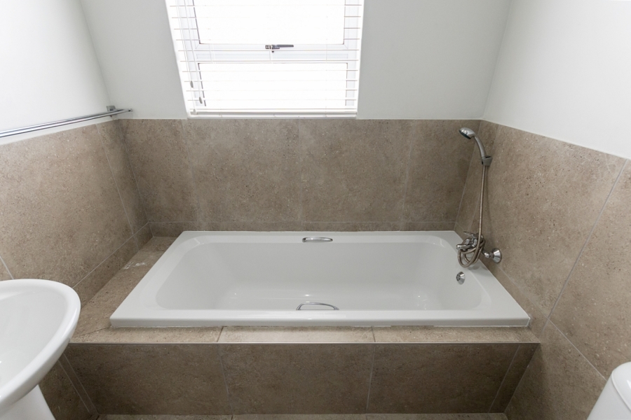 3 Bedroom Property for Sale in Atlantic Waves Estate Western Cape